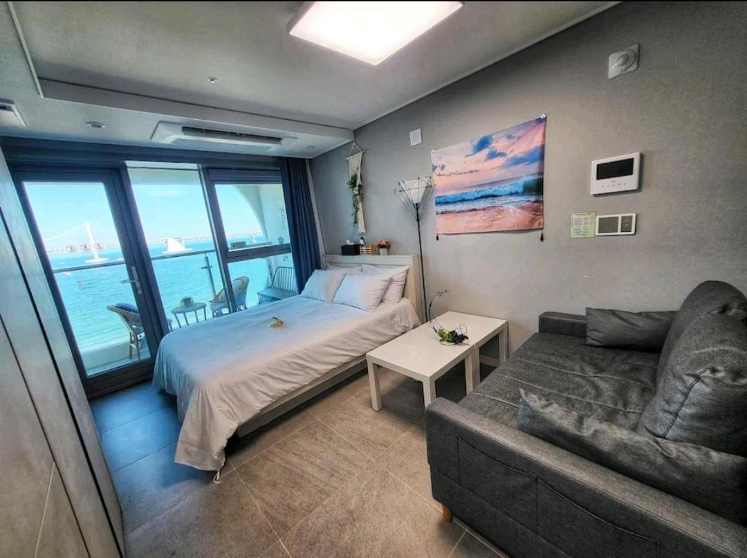 Gwangalli Grand Terrace Ocean View Пусан Екстериор снимка
